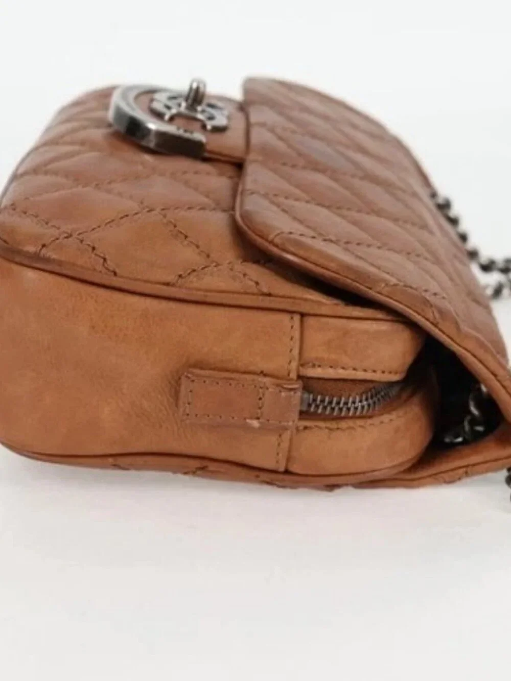 CHANEL Matelasse 25 Chain Shoulder Bag Leather Brown Silver CC Auth 134215